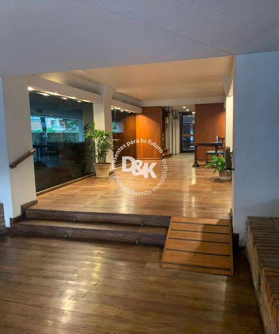 Foto de Departamento en venta c/ cochera en San Isidro, imagen 2