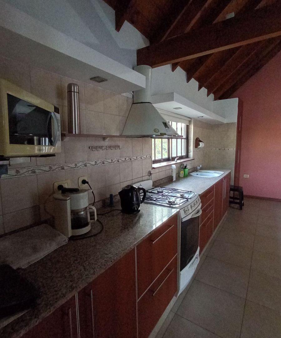 Foto de Casa en PH 1er piso 3 dormitorios con cochera Lomas de Zamora, imagen 2