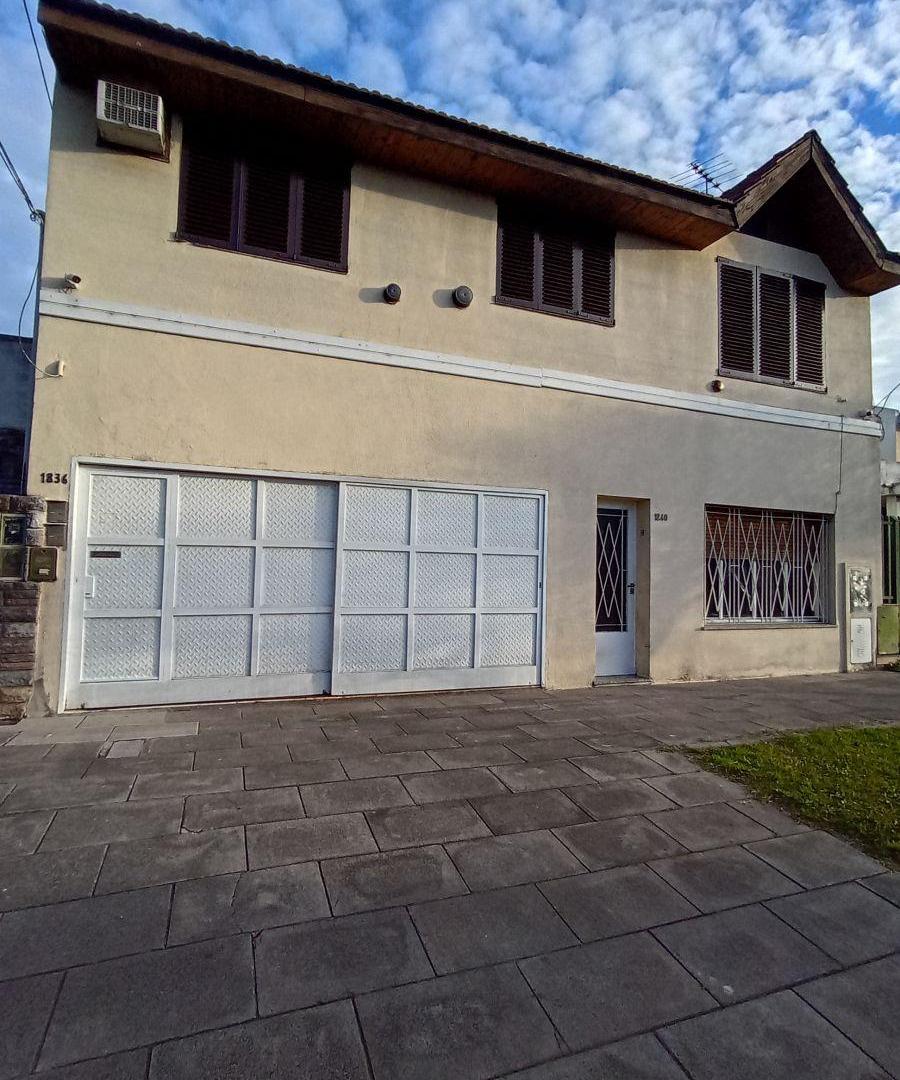 Foto de Casa en PH 1er piso 3 dormitorios con cochera Lomas de Zamora, imagen 1