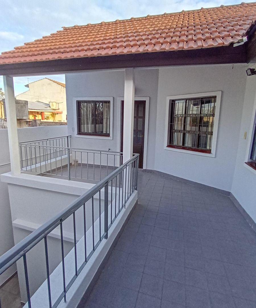 Foto de Casa en PH 1er piso 3 dormitorios con cochera Lomas de Zamora, imagen 5