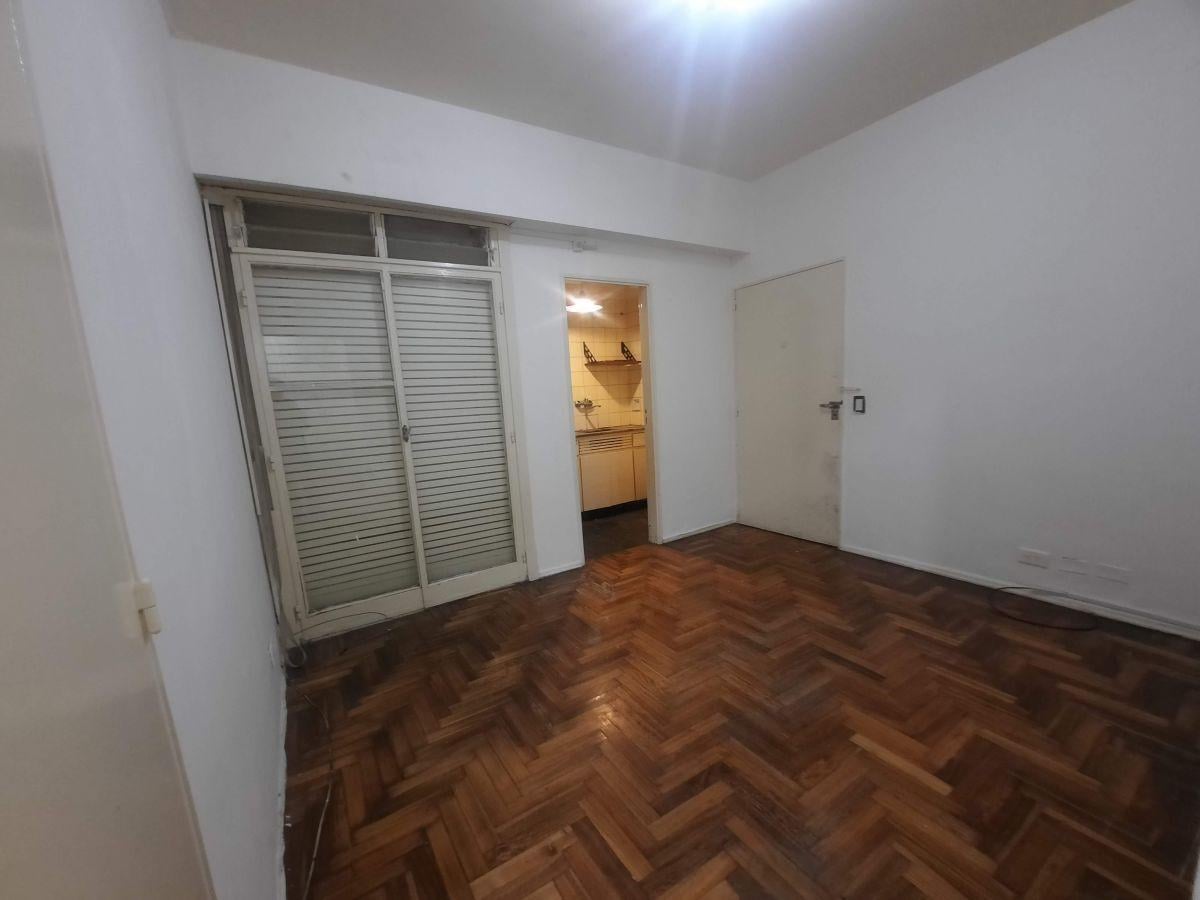 Foto de ALMAGRO - 2 AMBIENTES de 36 m2 con PATIO, imagen 4