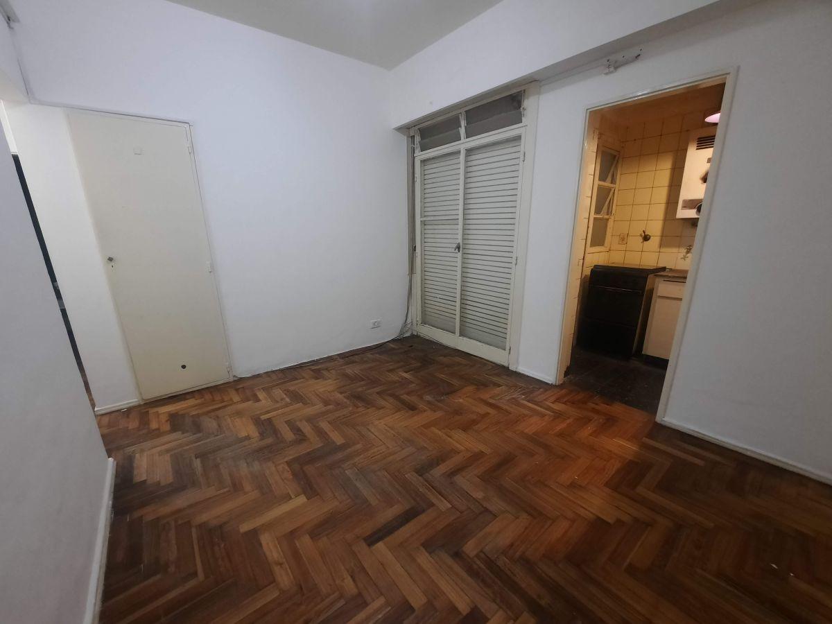 Foto de ALMAGRO - 2 AMBIENTES de 36 m2 con PATIO, imagen 2