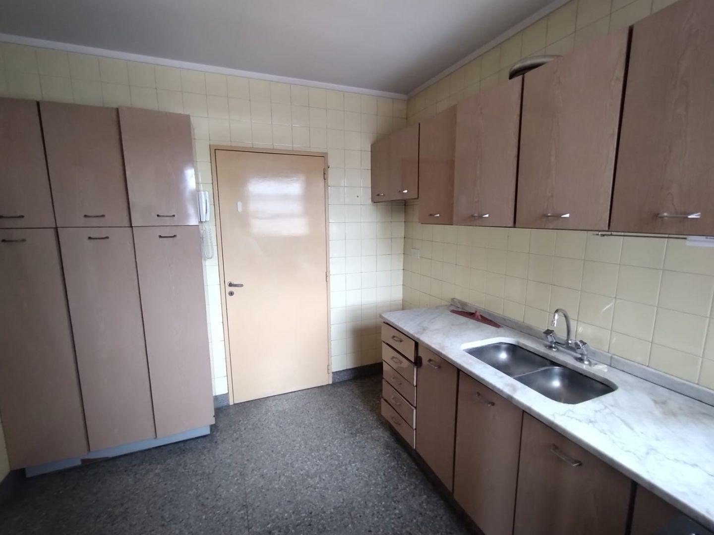 Foto de Departamento 4 ambientes. | TREINTA Y TRES ORIENTALES 800, imagen 5
