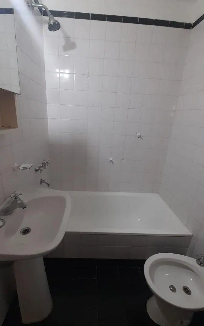 VENTA APTO CREDITO 1 AMBIENTE AMPLIO – BALVANERA 8