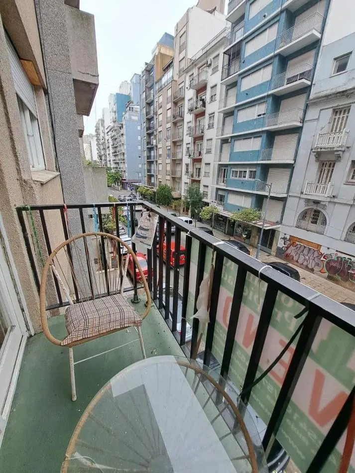 2 amb calle con balcon- invertido - centro (MDP) 8