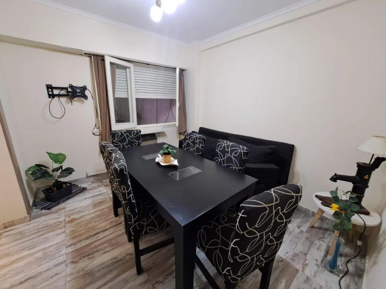 2 amb calle con balcon- invertido - centro (MDP) 5