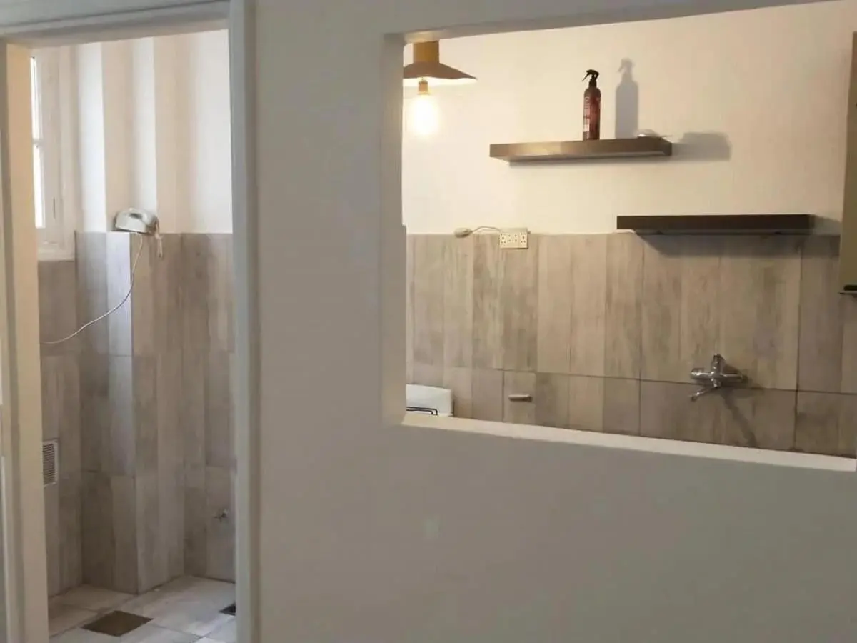 2 ambientes GRANDES en alquiler en BALVANERA 3