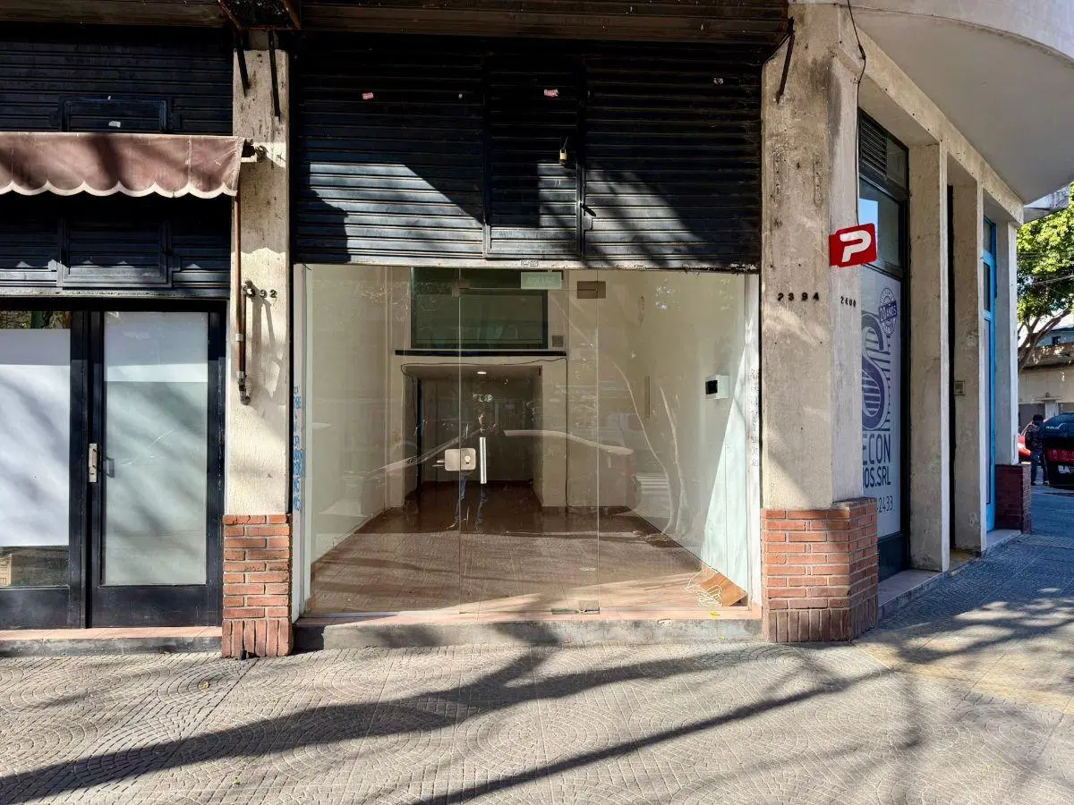 Local comercial en ALQUILER en Villa Pueyrredon 3