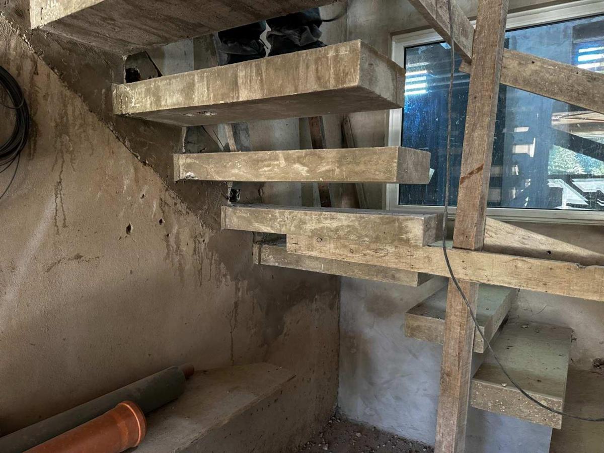 Venta Casa con Fondo Piscina a Estrenar Agronomía 3