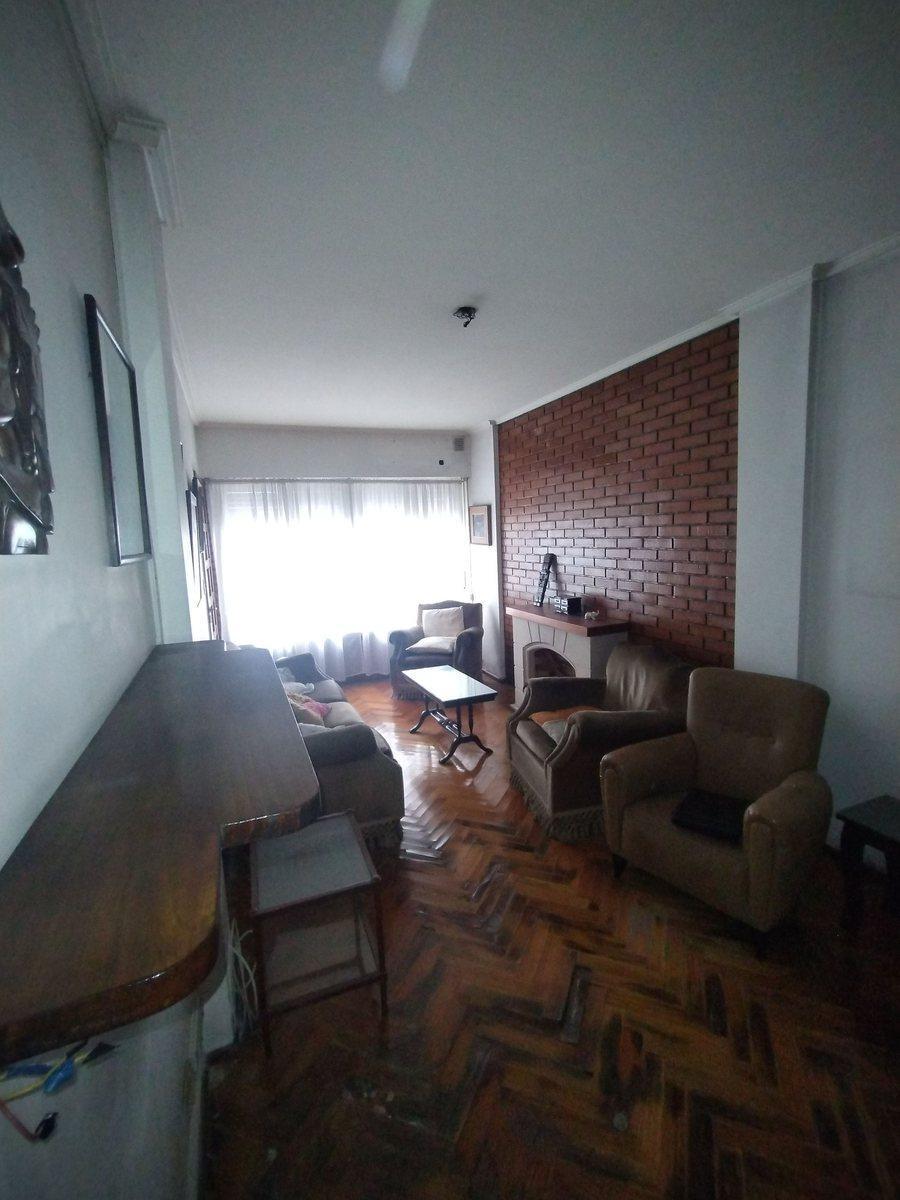 Venta PH 3 Ambientes Cochera Patio 1
