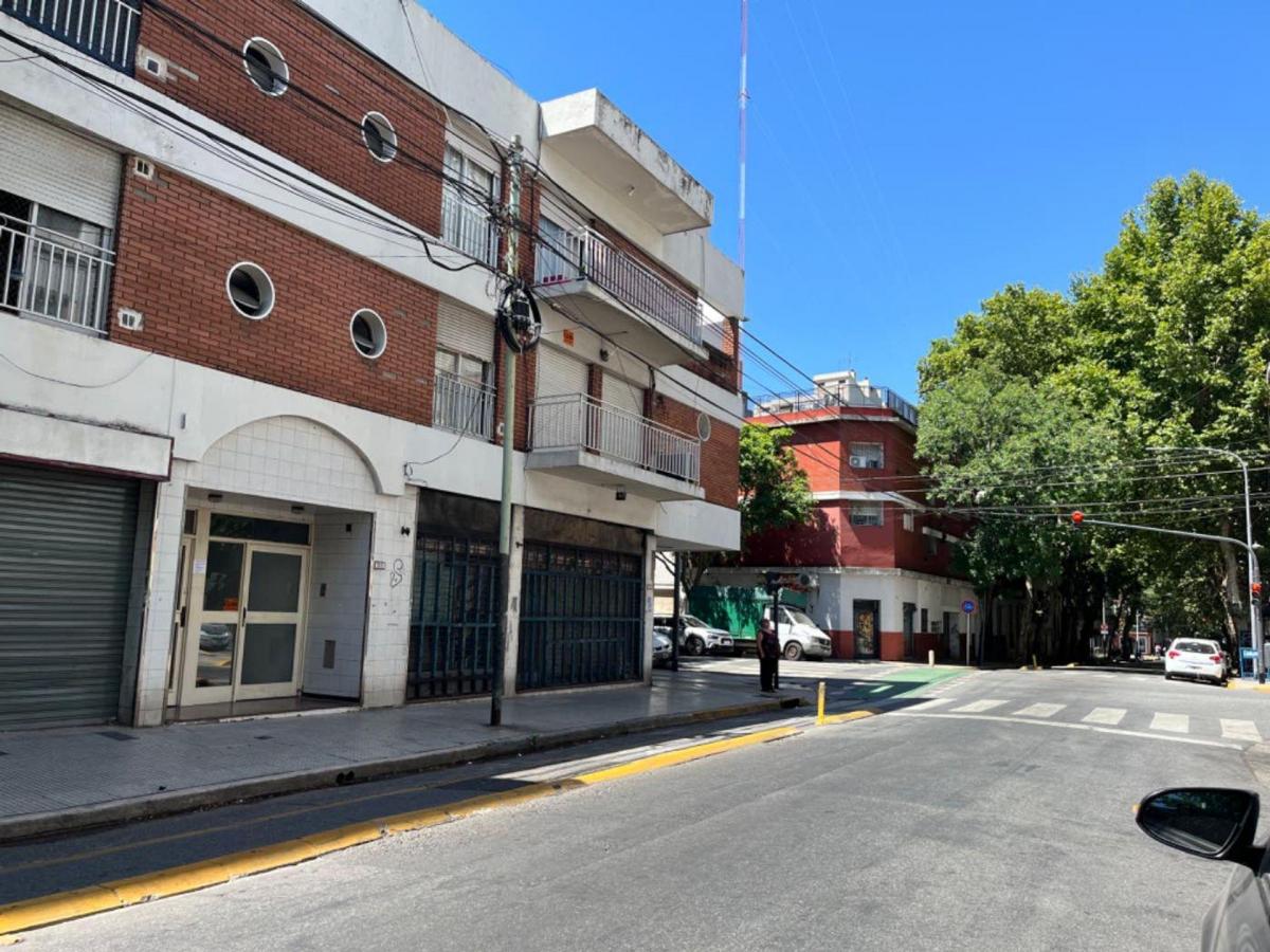 Venta Casa Clínica Hotel Depósito Balvanera 1
