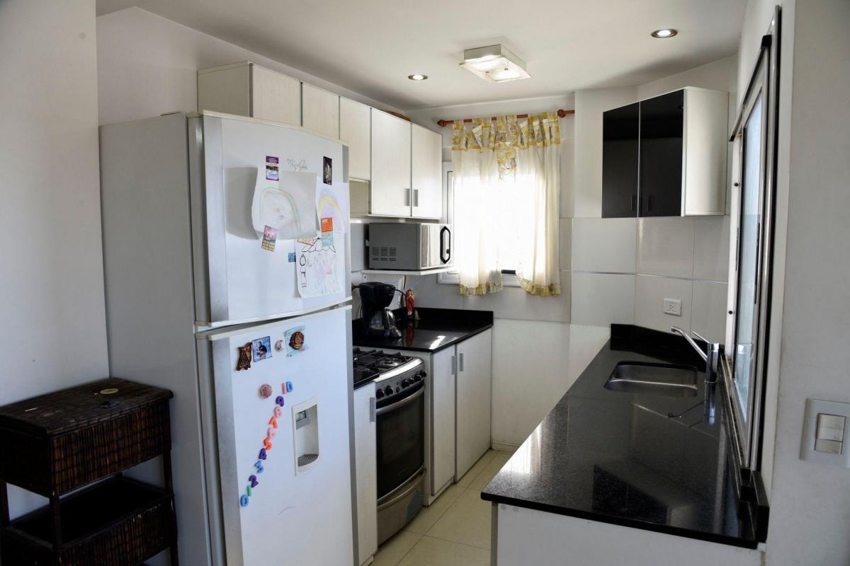 Departamento 4 Ambientes Venta Cochera Avellaneda 2