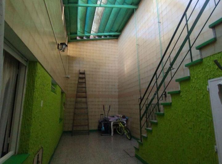 VENTA CASA DOS PLANTAS TERRAZA 6 AMBIENTES COCHERA 5