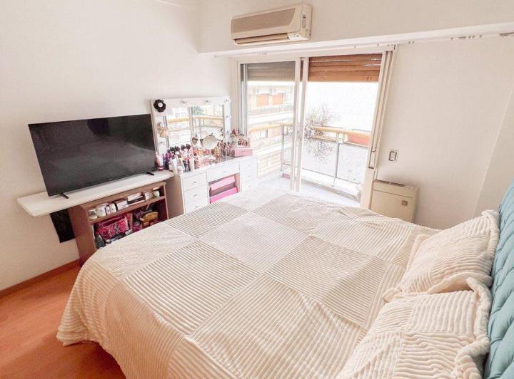 Venta Semipiso de 3 Ambientes con Balcón Caballito 5
