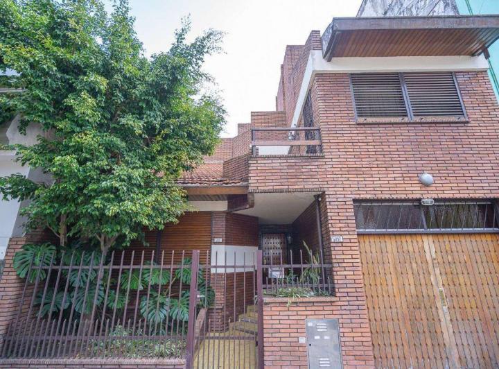 Venta Casa Colegiales Jardín Parrilla Terraza Coch 2