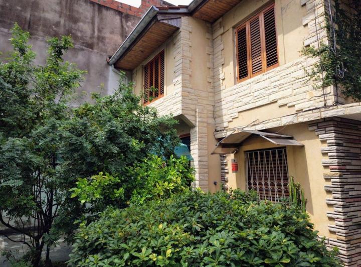 Venta Casa lote propio de 300 metros Pablo Podesta 1