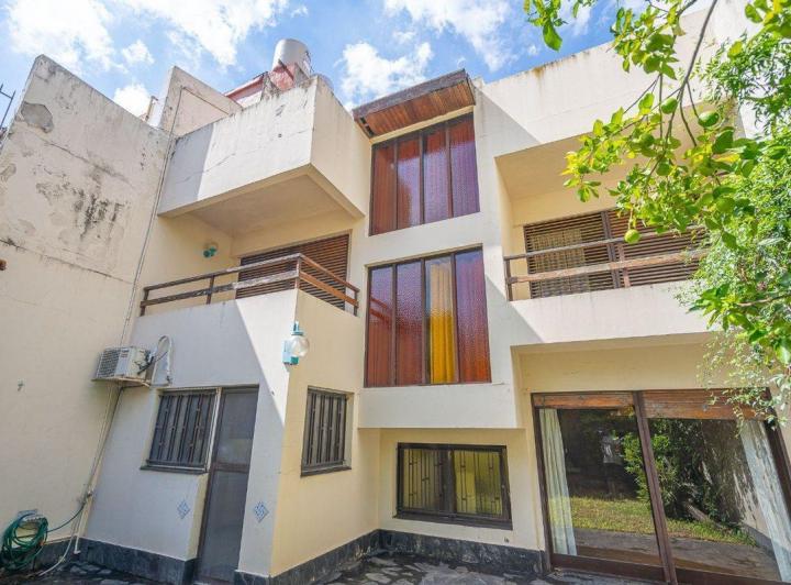 Venta Casa Colegiales Jardín Parrilla Terraza Coch 2