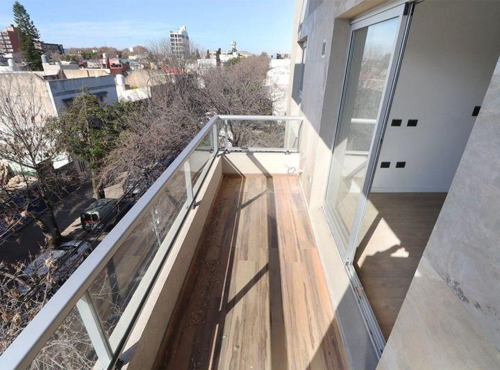 VENTA DEPARTAMENTO 2 AMB PARQUE CHAS ESTRENAR 1