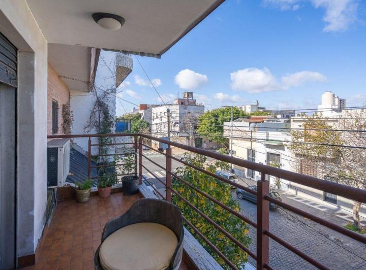 VENTA CASA 5 DORMITORIOS EN BOEDO COCHERA PATIO 3