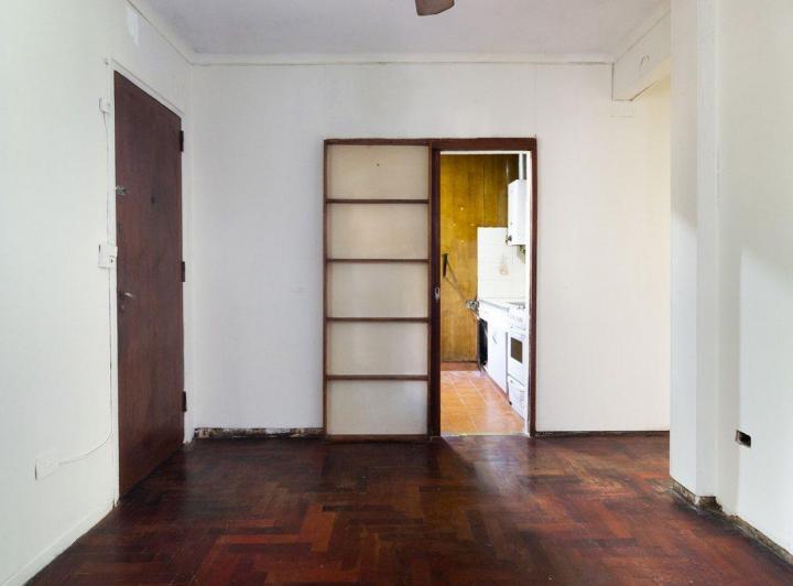 DEPTO EN VENTA 3 AMB BALCON FLORES 4