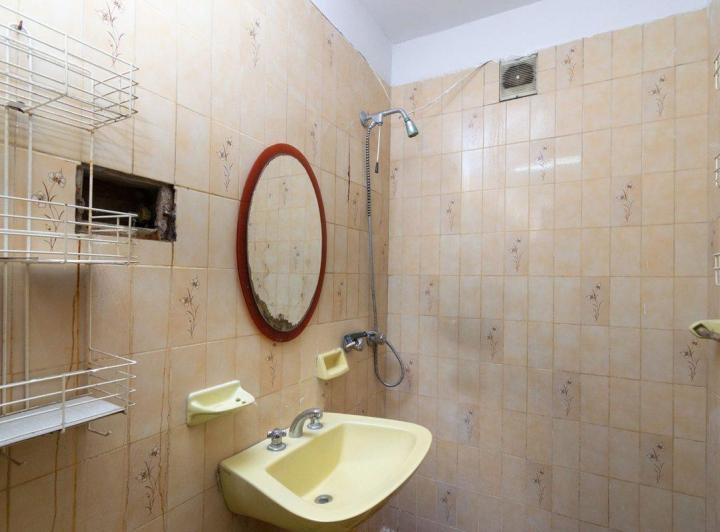 DEPTO EN VENTA 3 AMB BALCON FLORES 5