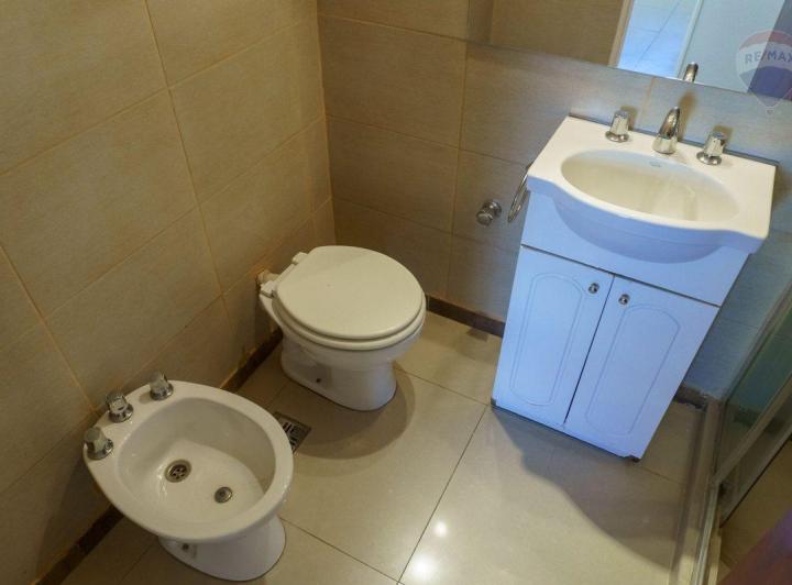 ALQUILER DPTO 2 AMB SOLO PROFESIONAL EN PZA ITALIA 5