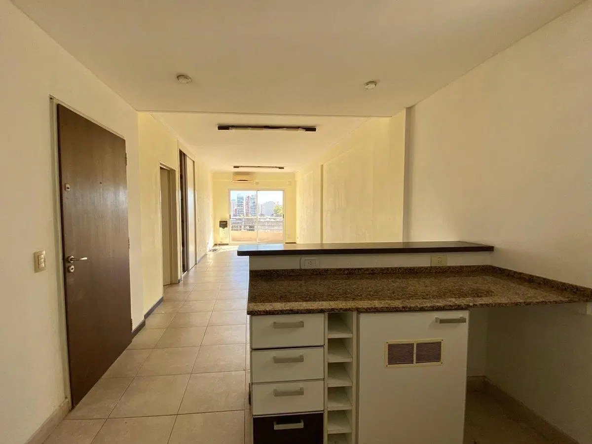 MONOAMBIENTE 37 m² BALCON - PISO 9, GIMNASIO Y TZA 2