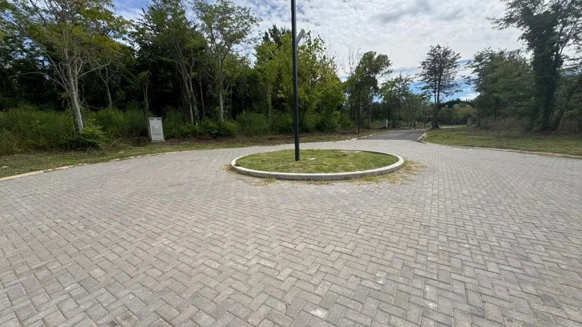 LOTE DE 655 M2 EN EL BARRIO RESERVA FINCAS HUDSON 5