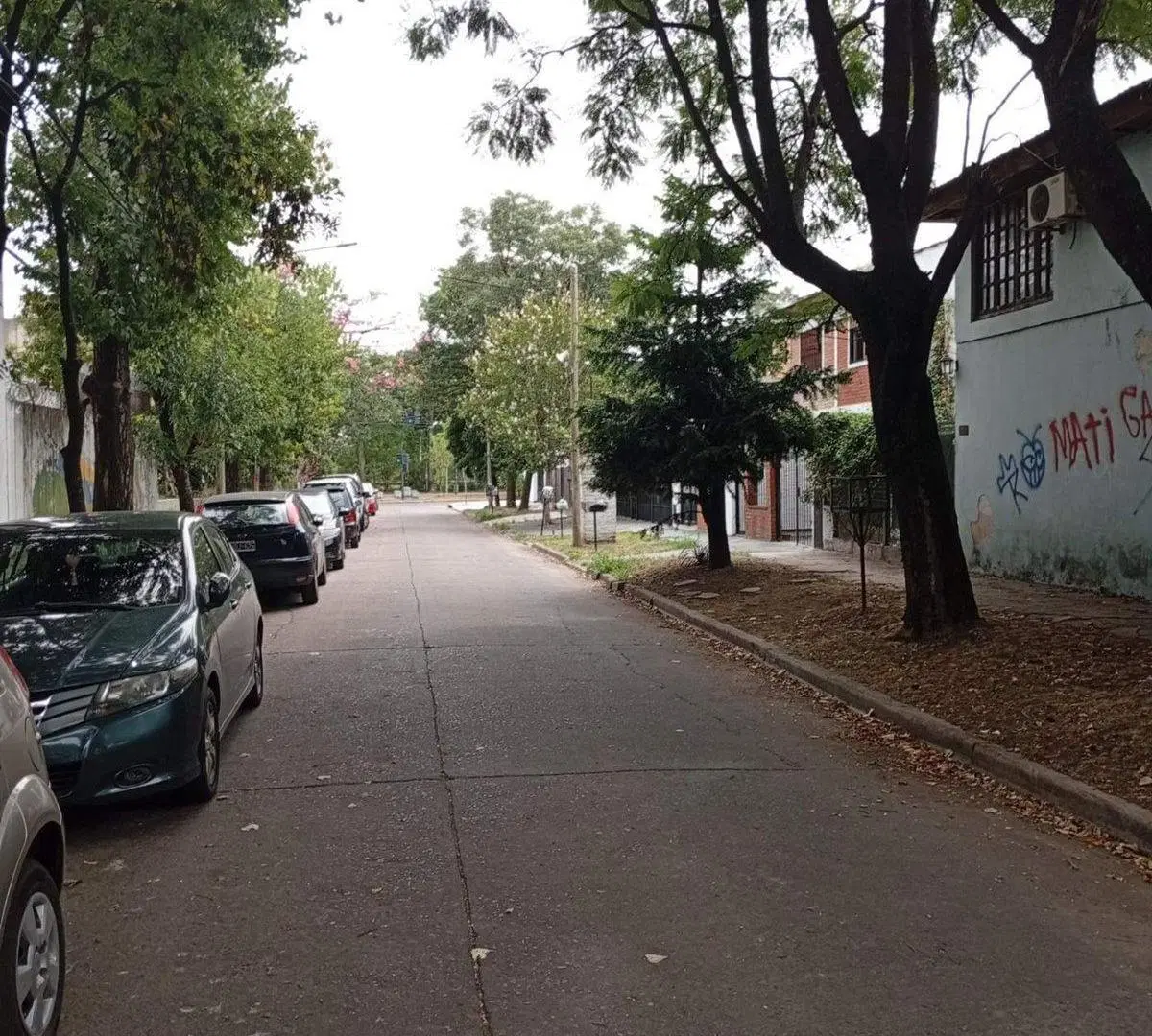 VENTA PH A RECICLAR TRES AMB COCH CIUDAD JARDIN 4