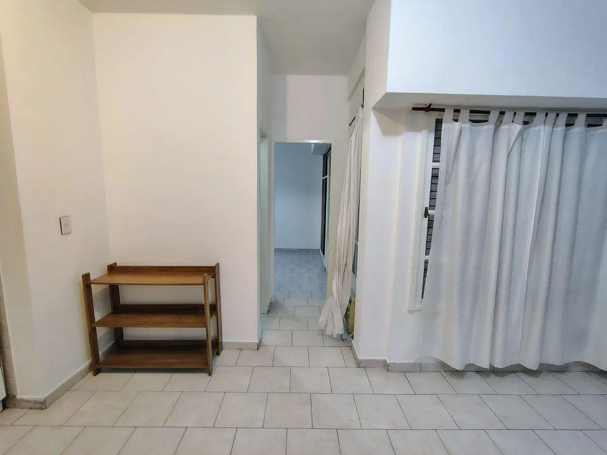 VENTA DPTO 2 AMB 1 PISO POR ESCALERA EN BOEDO 5