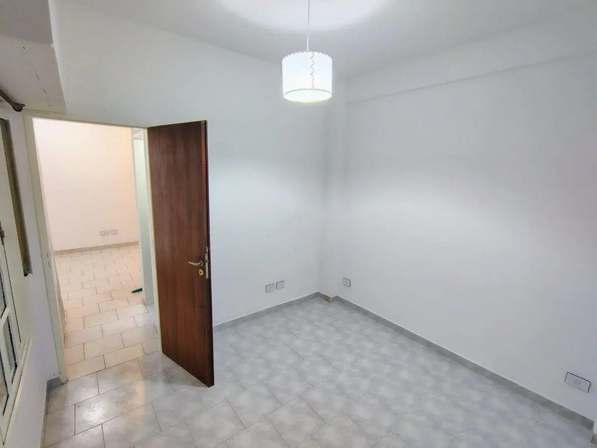 VENTA DPTO 2 AMB 1 PISO POR ESCALERA EN BOEDO 3