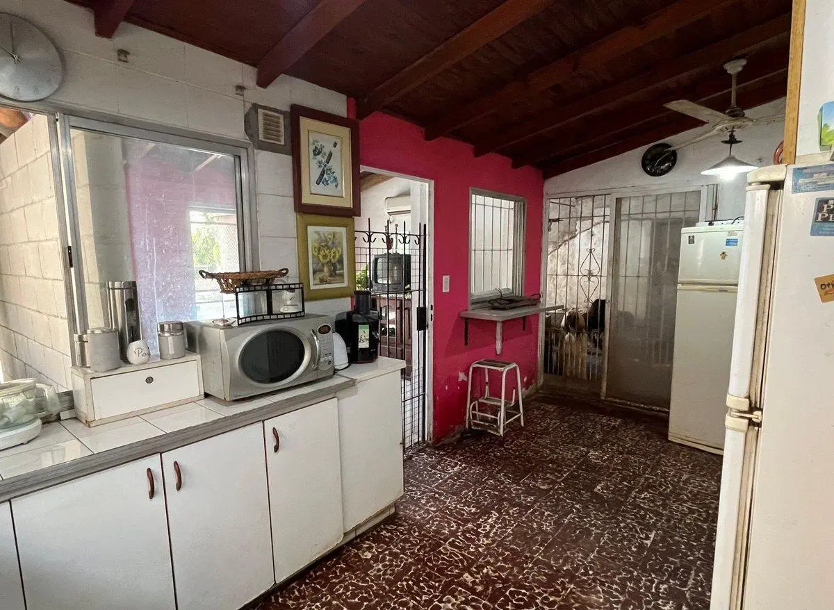 VENTA CASA 4 AMB COCHERA MÁS DOS DPTOS 2 AMB MERLO 5