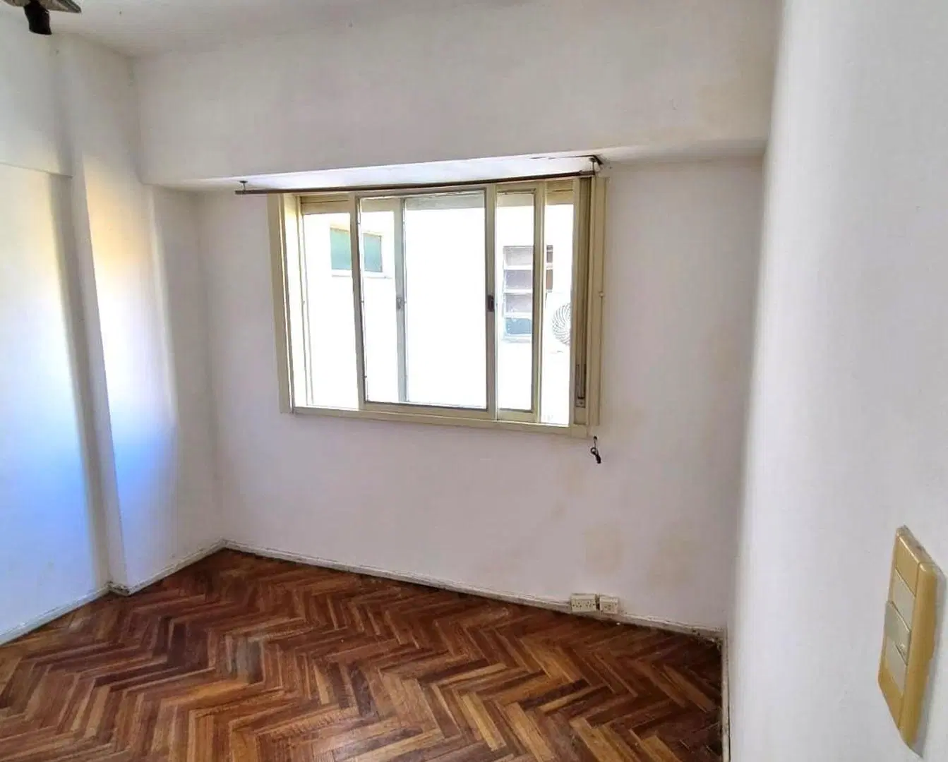 DEPARTAMENTO 2 AMB. EN VENTA RAMOS MEJIA CENTRO 5
