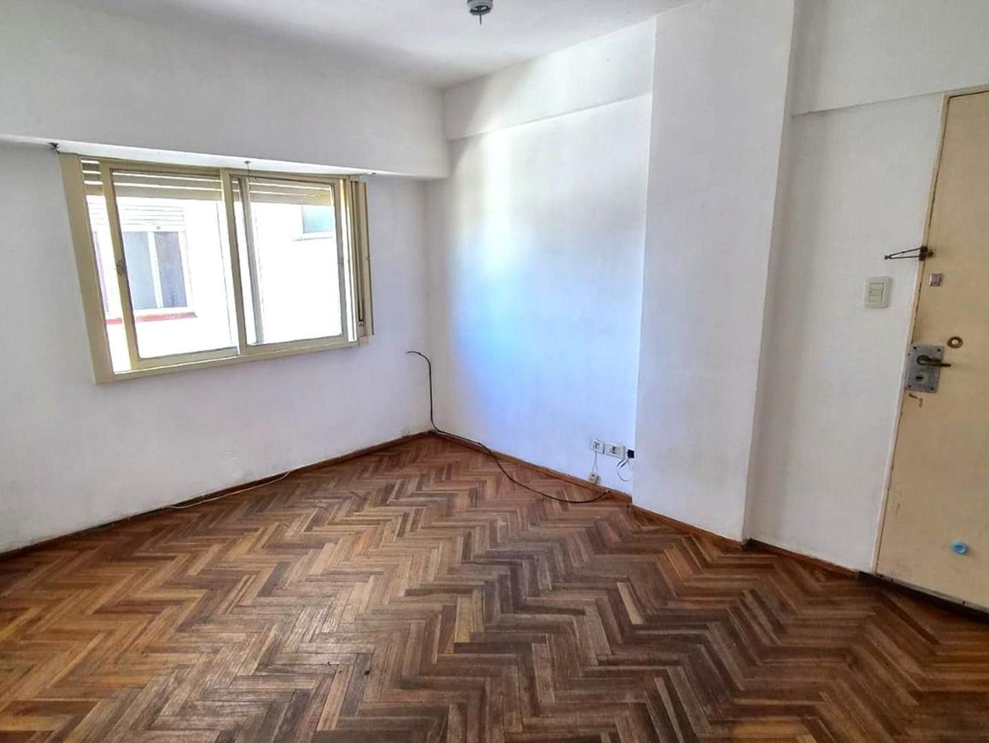 DEPARTAMENTO 2 AMB. EN VENTA RAMOS MEJIA CENTRO