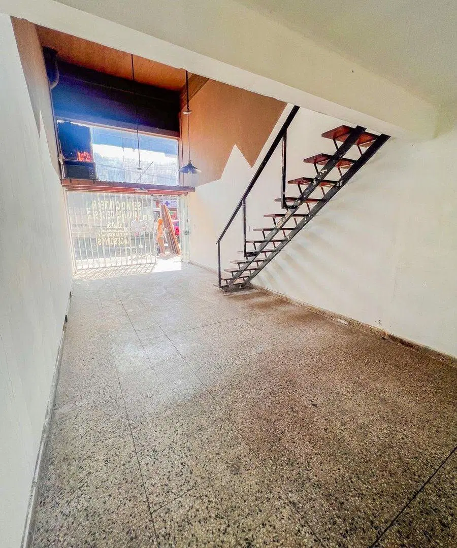 VENTA LOCAL COMERCIAL VILLA BOSCH 3