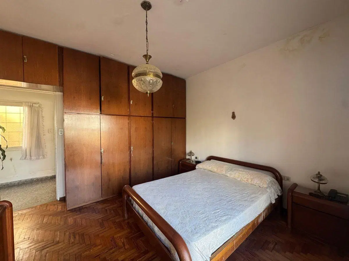 Venta casa Martelli multifamiliar local y cochera 2