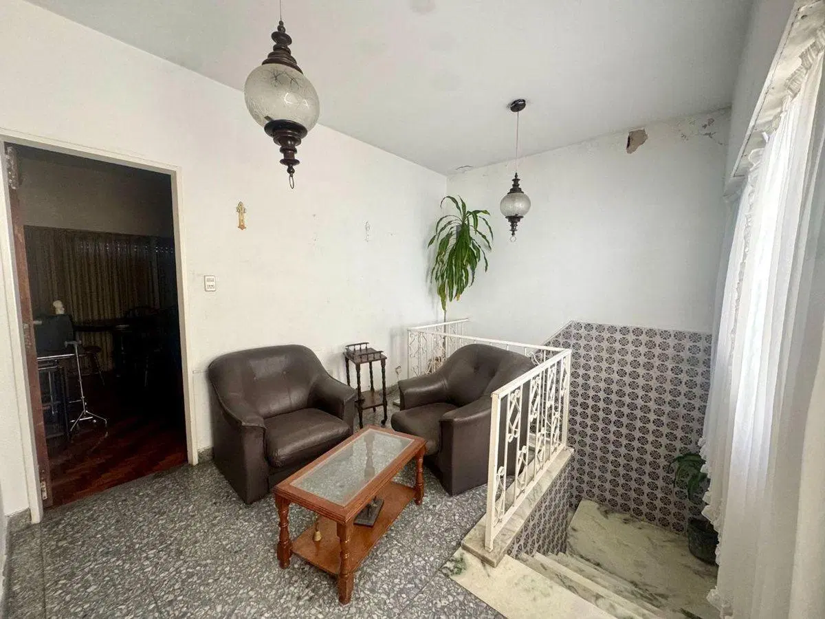 Venta casa Martelli multifamiliar local y cochera 3