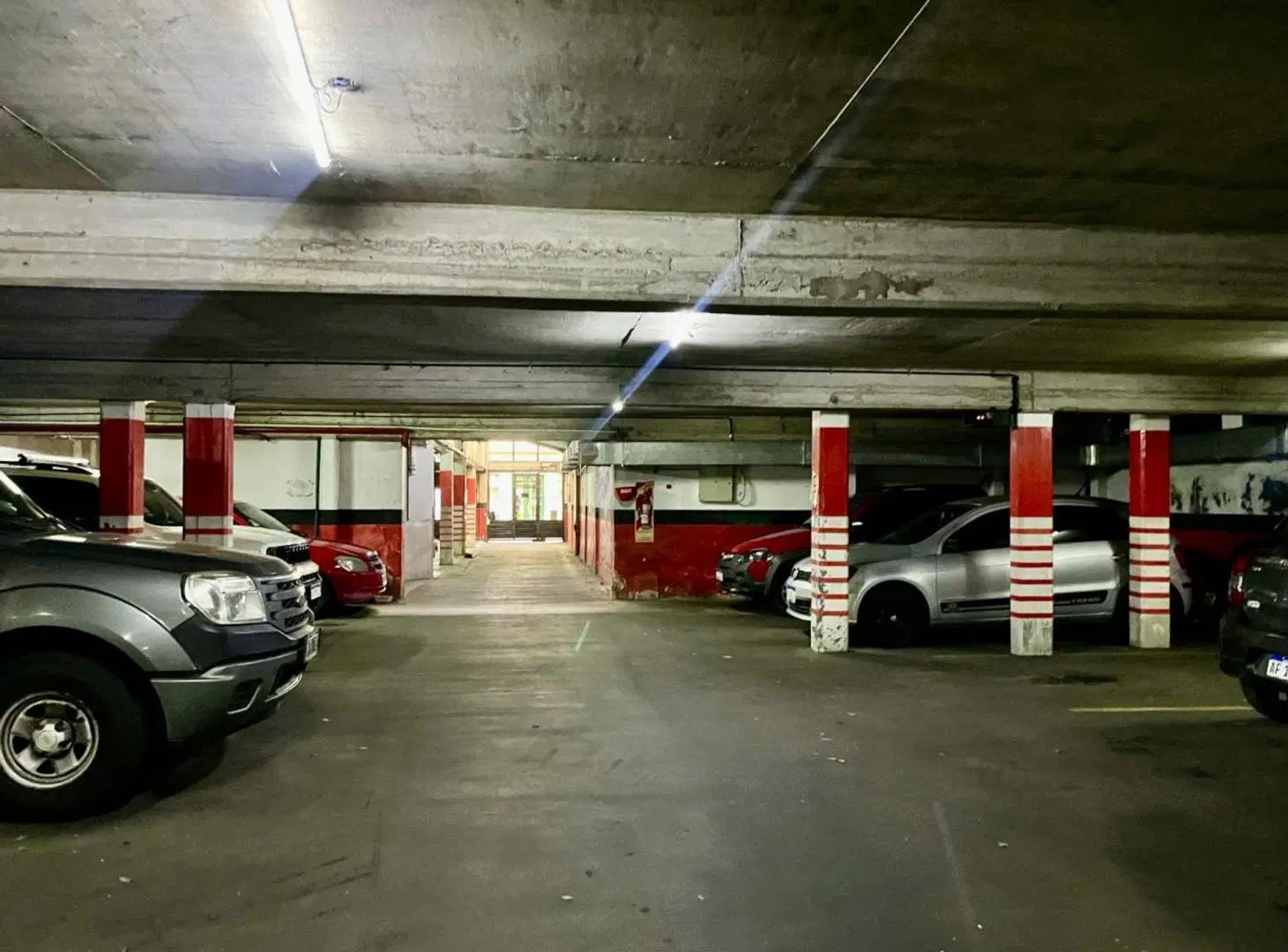 VENTA COCHERA FIJA Y CUBIERTA BALVANERA 3
