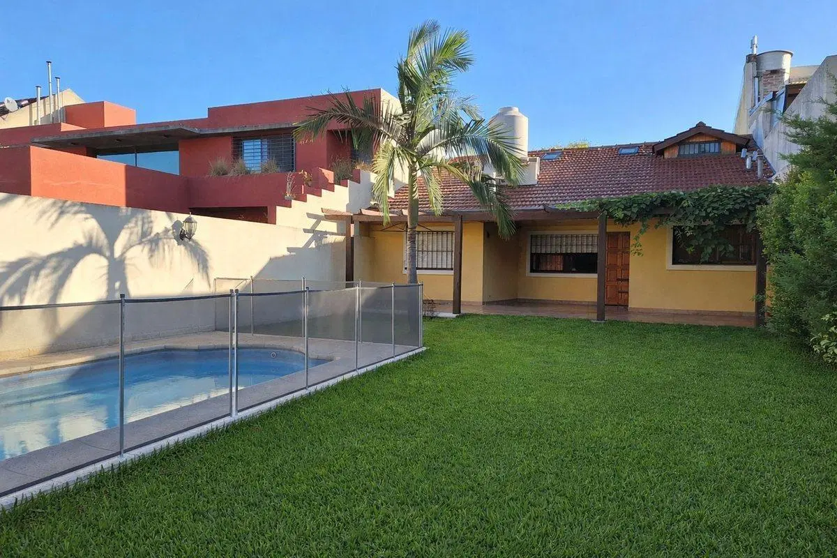 Venta Casa 5 amb Pileta Quincho Villa Adelina 3