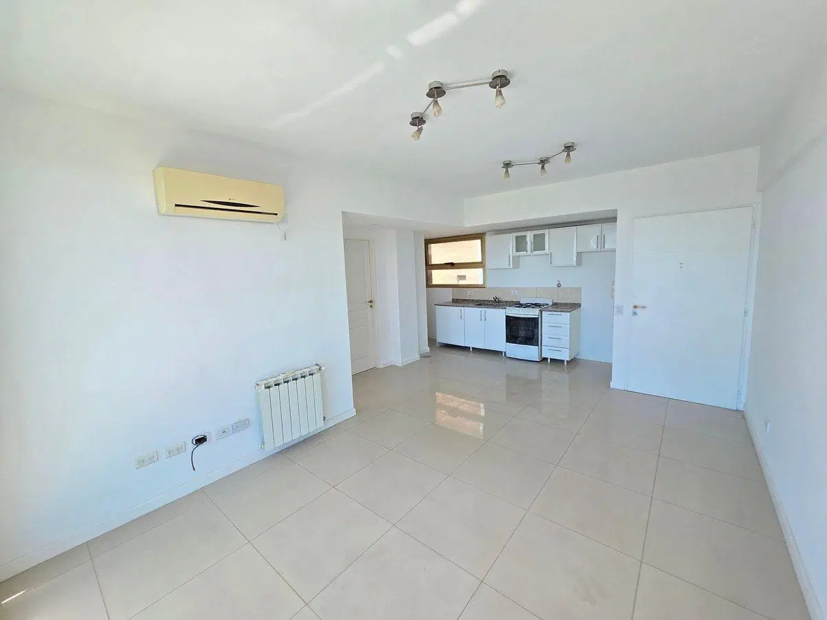 DEPARTAMENTO 2 AMB. PISO 11 AL FRENTE  SAN MIGUEL 3