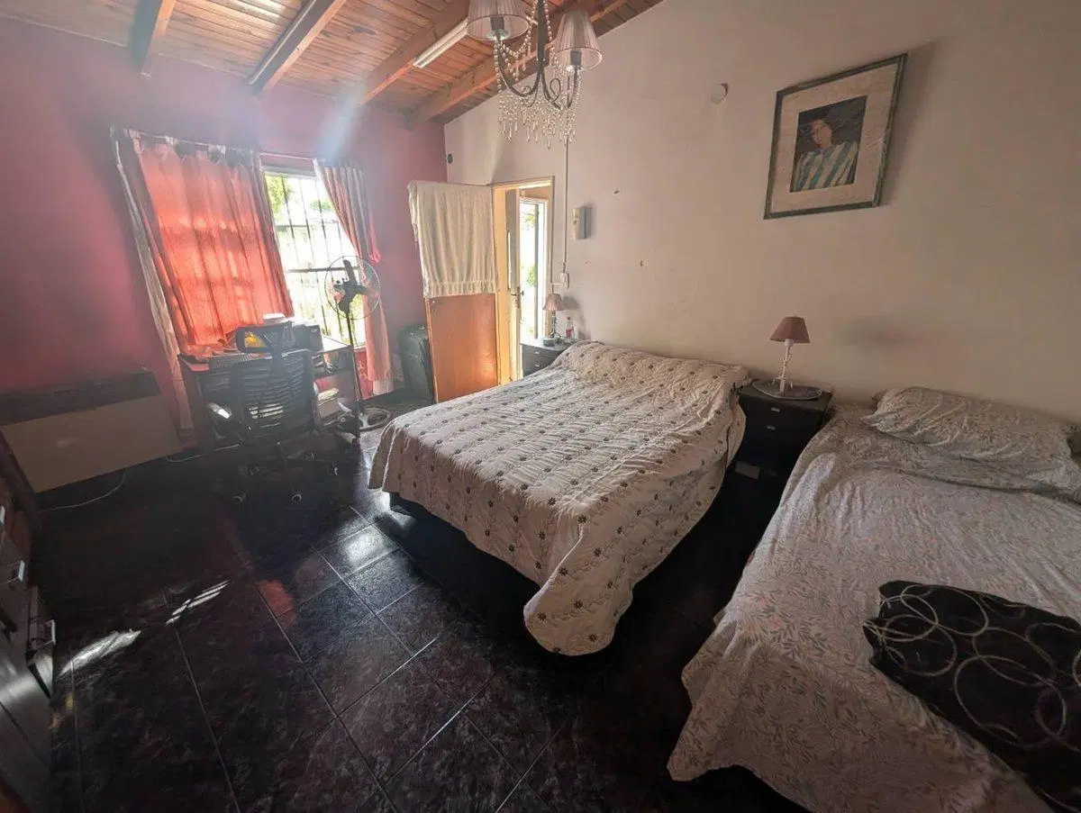 VENTA CASA MULTIFAMILIAR QUILMES OESTE 4