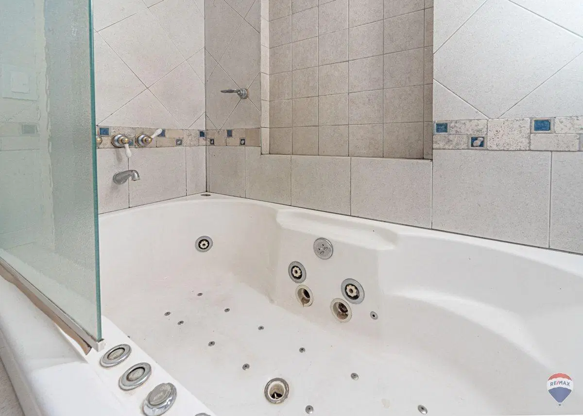 venta casa 4 dormitorios excelente estado tablada 2
