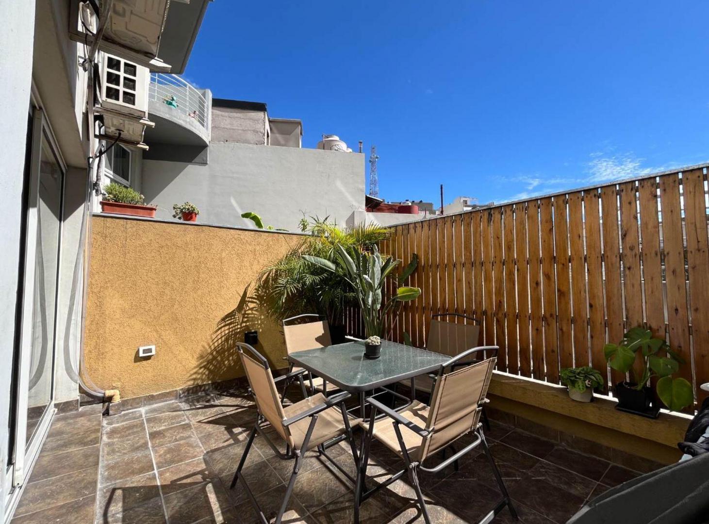 VENTA 2 AMB DUPLEX BALCON TERRAZA AMENIT CABALLITO