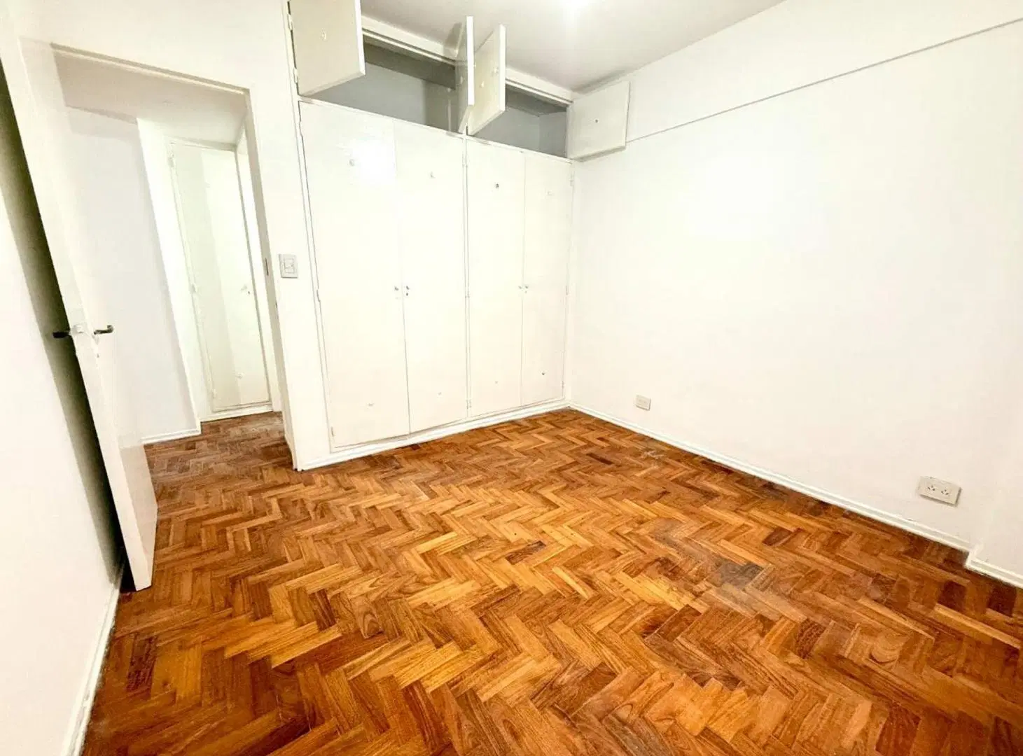 2 AMBIENTES VENTA ALMAGRO APTO PROFESIONAL 3