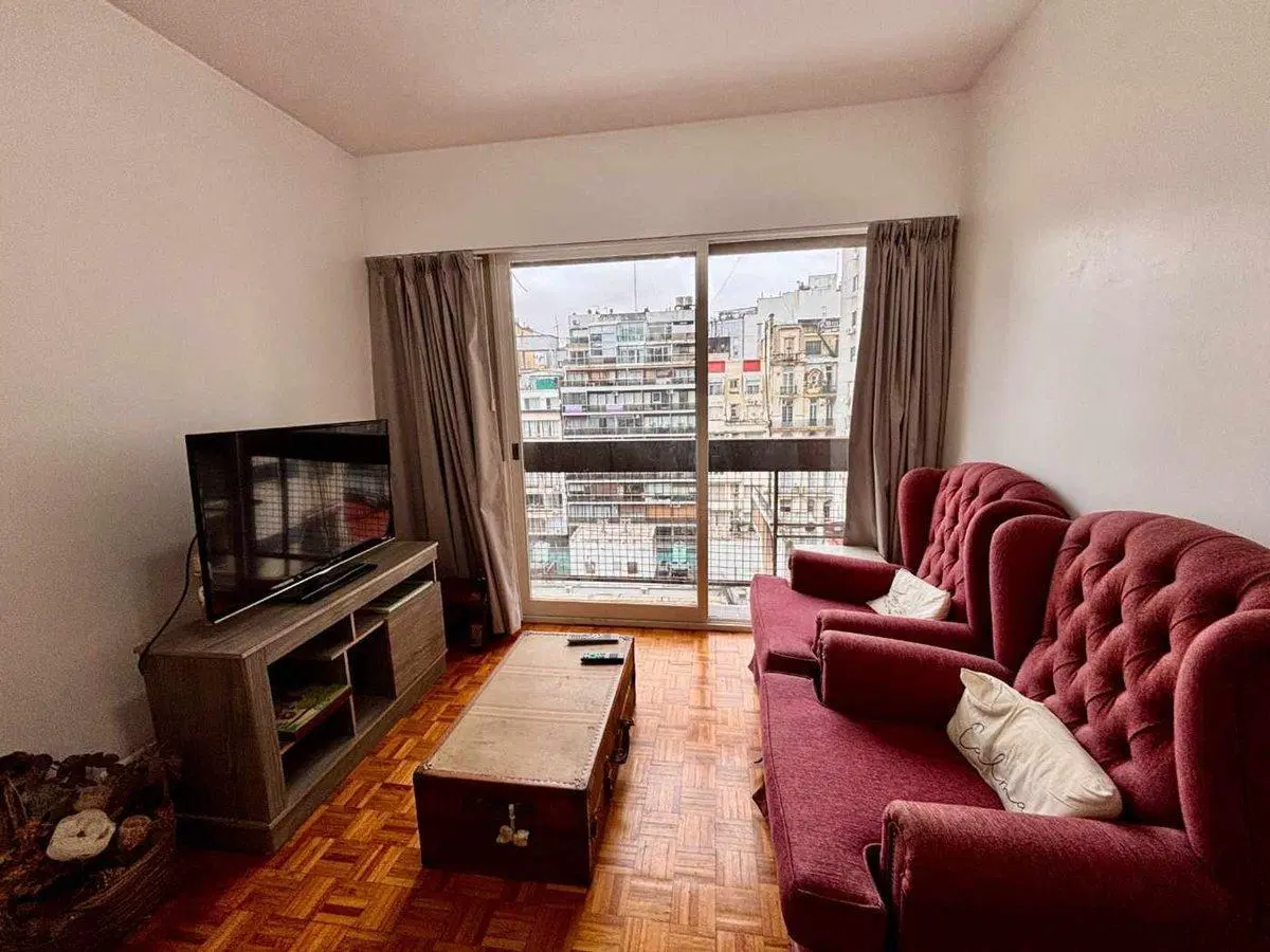 VENTA DEPARTAMENTO 2 AMBIENTES BALCON COCHERA 2
