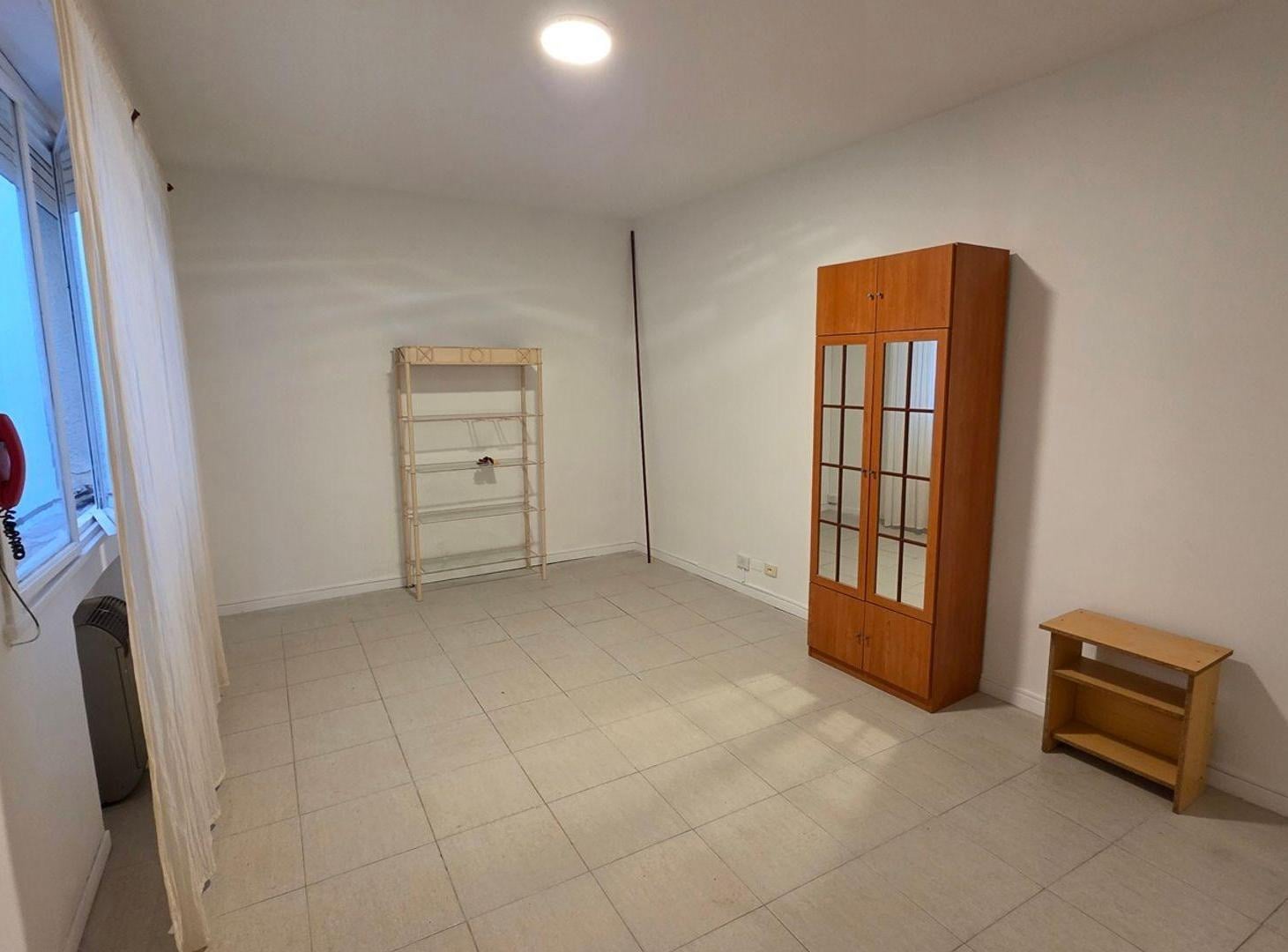 ALQUILER AMPLIO MONOAMBIENTE EN SAN NICOLAS