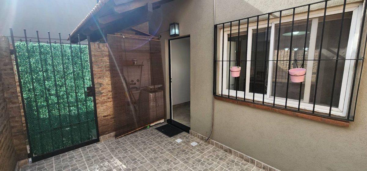 Venta PH Duplex sin expensas 2 patios Ballester