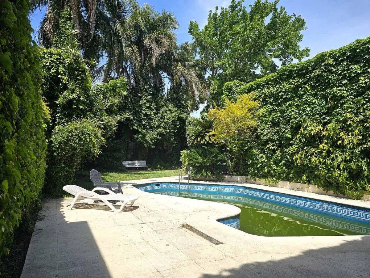 VENTA CASA 4 DORMITORIOS 2 PLANTAS SAAVEDRA PILETA 2