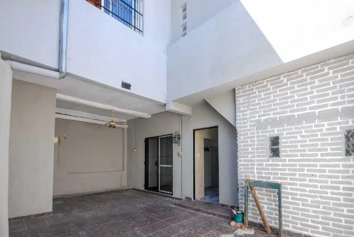 Casa 6 Amb VENTA Lomas del Mirador Cochera Terraza 5