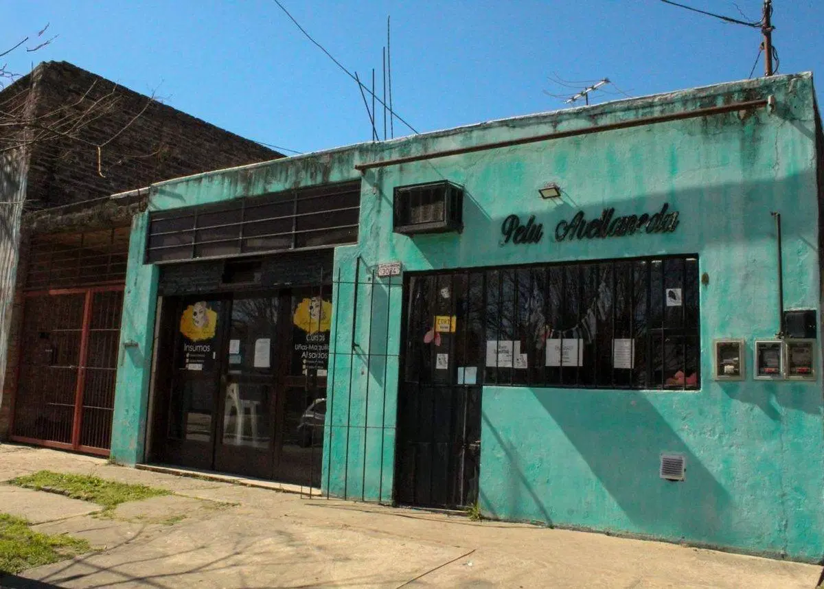 CASA VENTA + 2 LOCALES COMERCIALES IDEAL INVERSOR 2